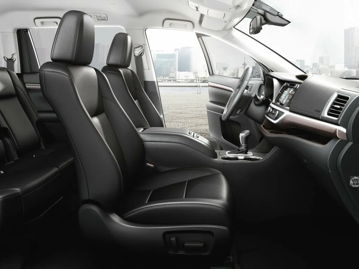 Toyota Highlander III (XU50) Внедорожник 5 дв. — фото 7