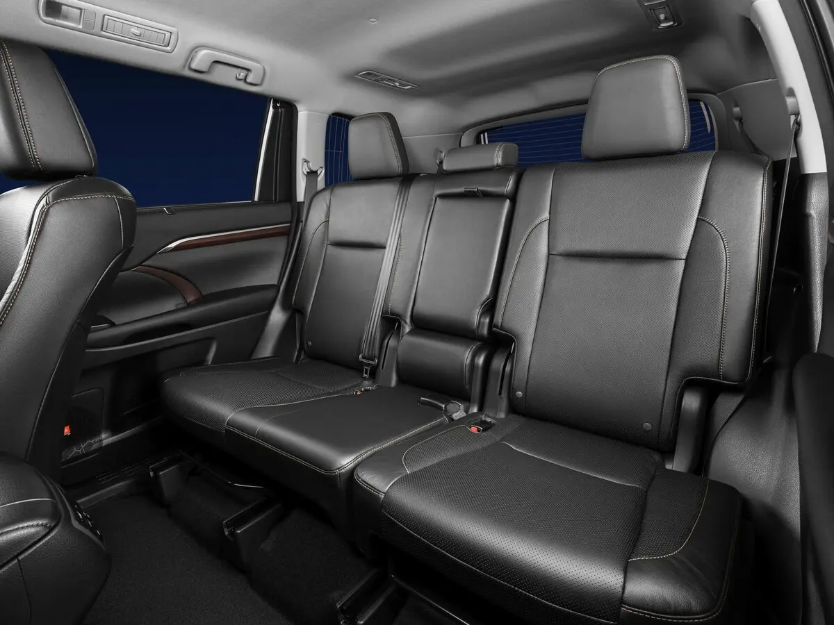 Toyota Highlander III (XU50) Внедорожник 5 дв. — фото 12