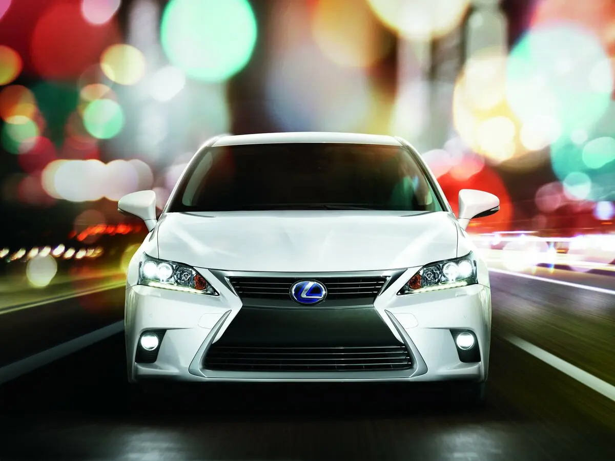 Lexus CT I Рестайлинг Хэтчбек 5 дв. — 照片 3