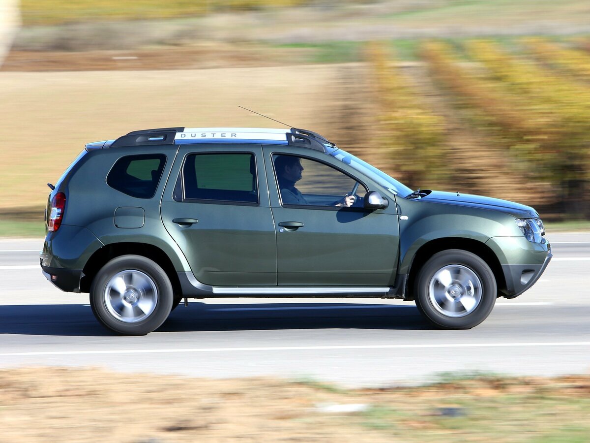 Dacia Duster I Рестайлинг Внедорожник 5 дв. — фото 2