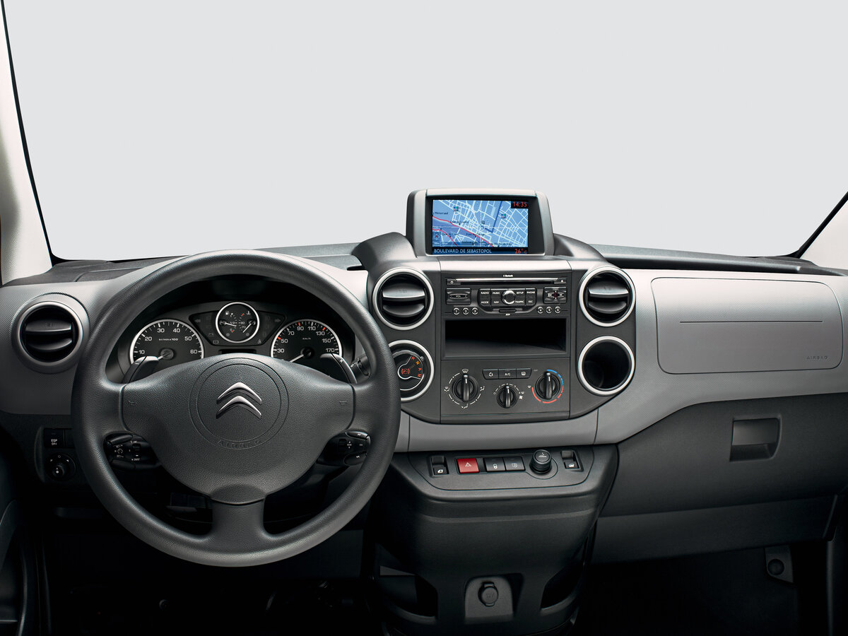 Citroen Berlingo II Рестайлинг Фургон — фото 4