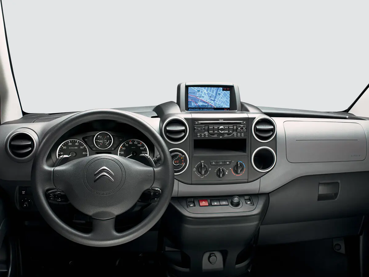 Citroen Berlingo II Рестайлинг Фургон — photo 4