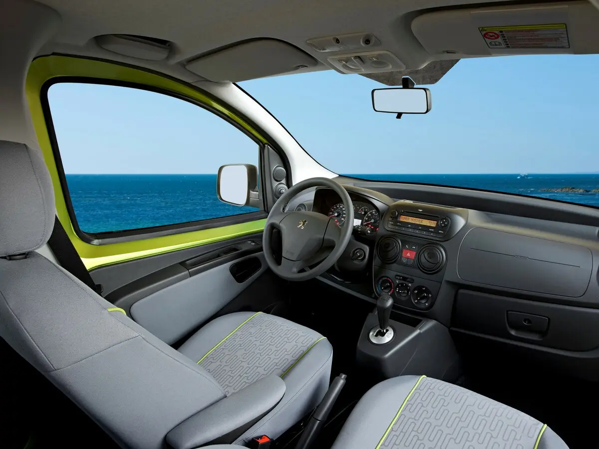 Peugeot Bipper 2008 – 2018 Компактвэн — сүрөт 7