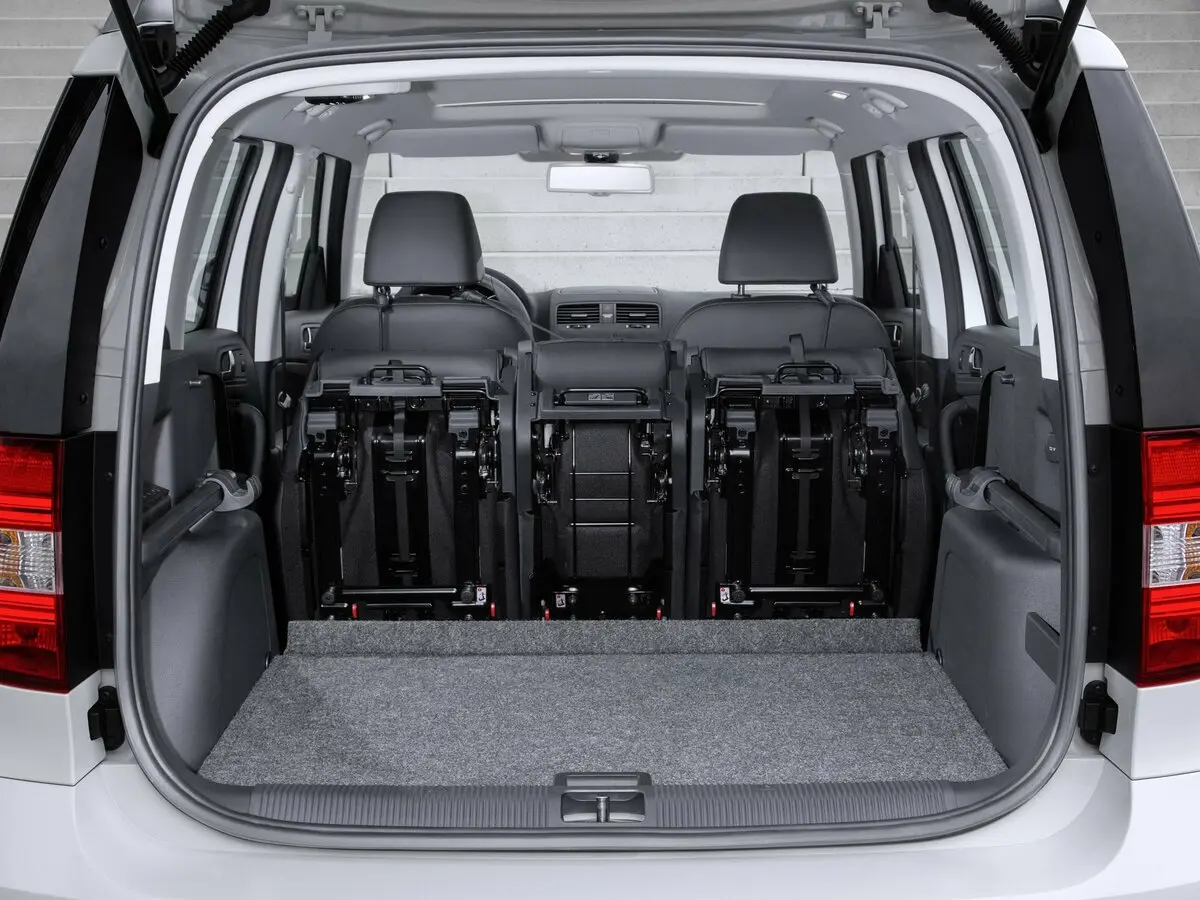 Skoda Yeti I Рестайлинг Внедорожник 5 дв. — photo 14