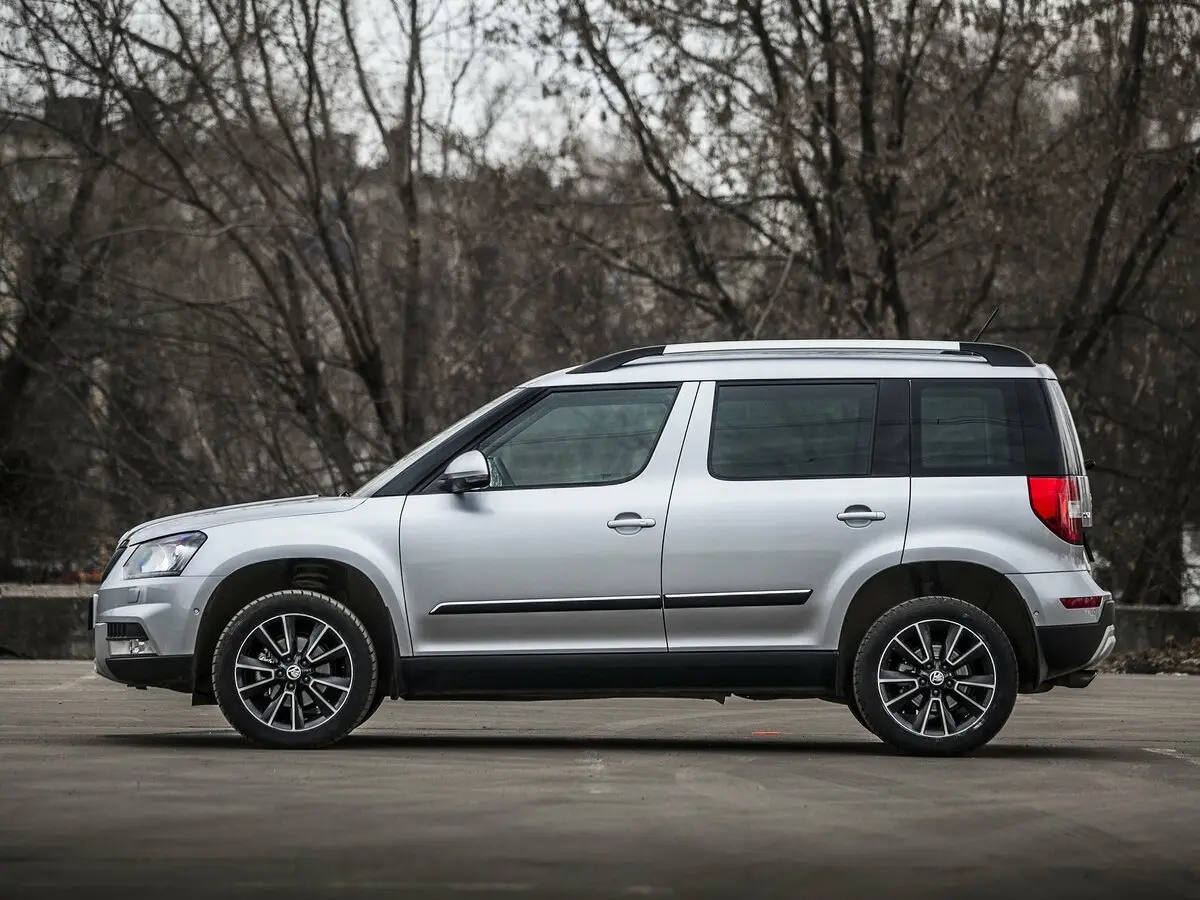 Skoda Yeti I Рестайлинг Внедорожник 5 дв. — photo 20