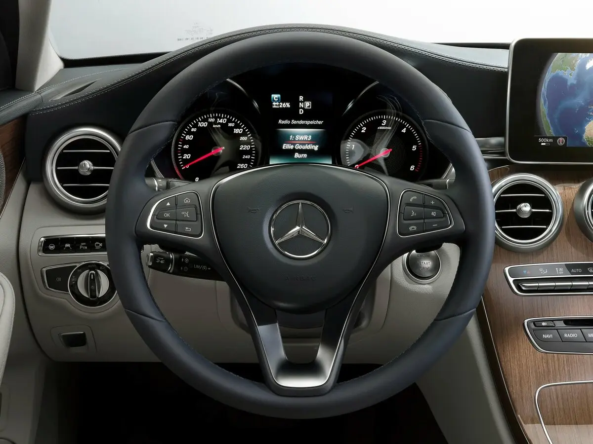 Mercedes-Benz C-Класс IV (W205) Седан — сүрөт 9