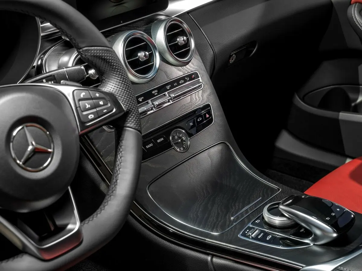 Mercedes-Benz C-Класс IV (W205) Седан — сүрөт 14