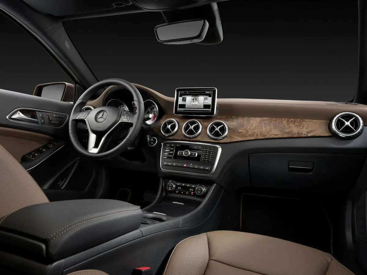 Mercedes-Benz GLA I (X156) Внедорожник 5 дв. — 照片 7