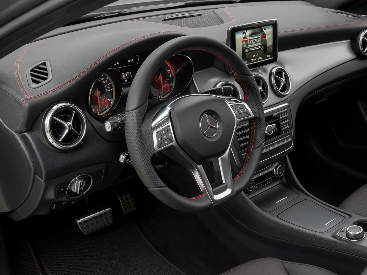 Mercedes-Benz GLA I (X156) Внедорожник 5 дв. — 照片 8