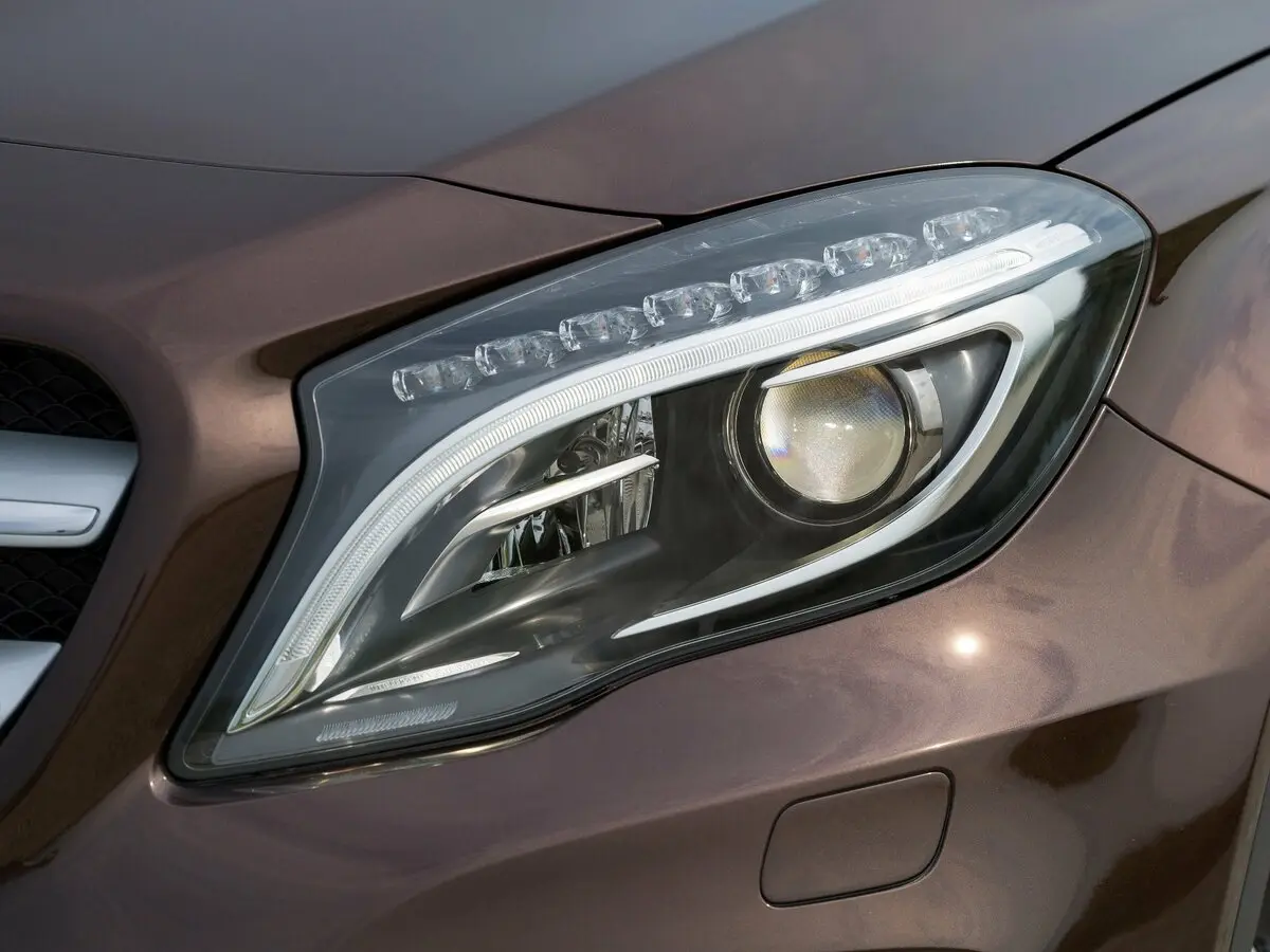 Mercedes-Benz GLA I (X156) Внедорожник 5 дв. — 照片 11