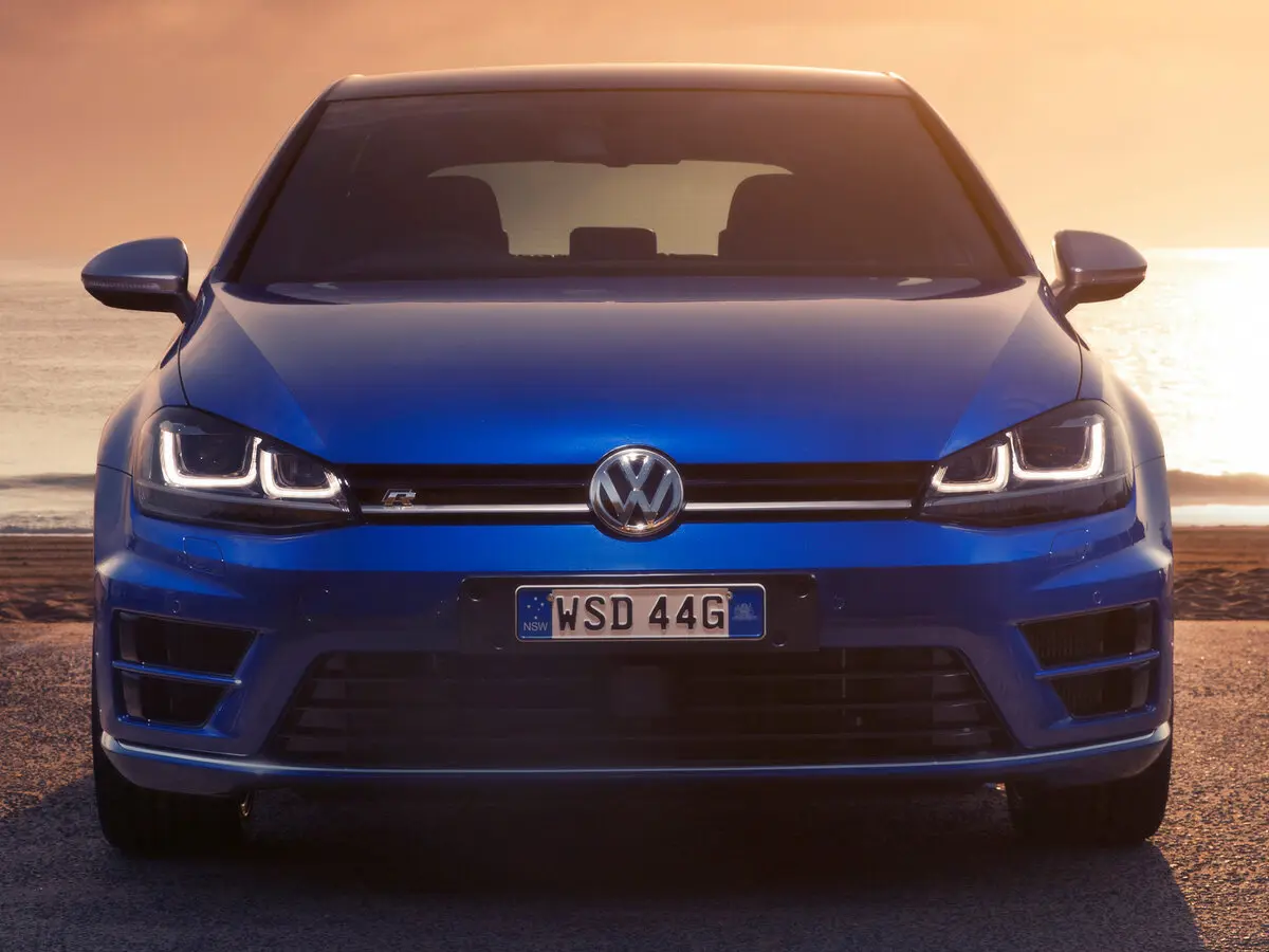 Volkswagen Golf R VII Хэтчбек 5 дв. — сүрөт 3