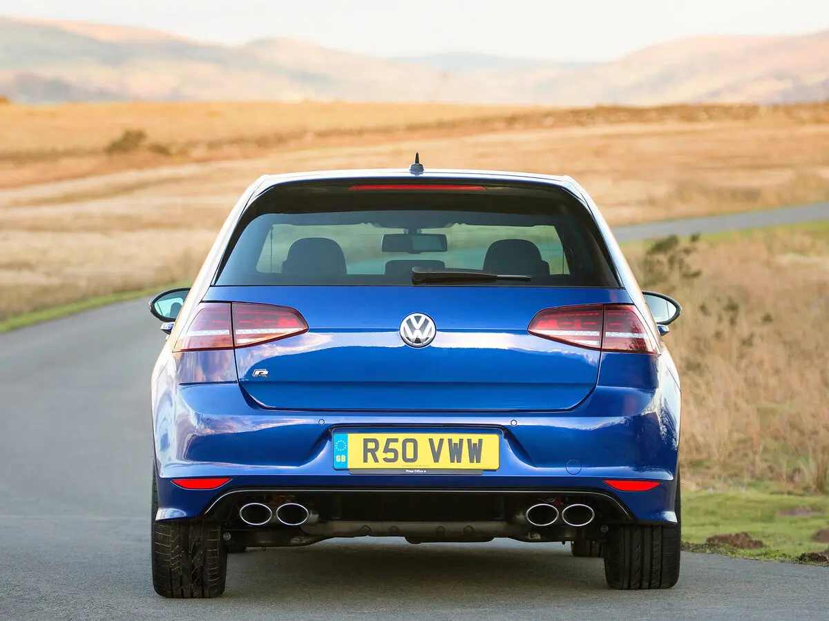 Volkswagen Golf R VII Хэтчбек 5 дв. — сүрөт 4