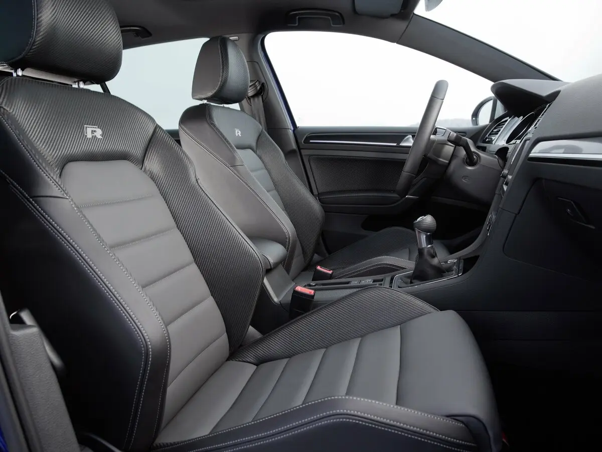 Volkswagen Golf R VII Хэтчбек 5 дв. — сүрөт 7