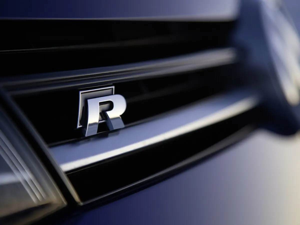 Volkswagen Golf R VII Хэтчбек 5 дв. — сүрөт 14