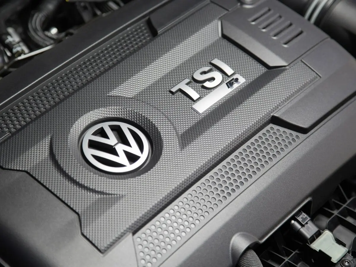 Volkswagen Golf R VII Хэтчбек 5 дв. — сүрөт 15