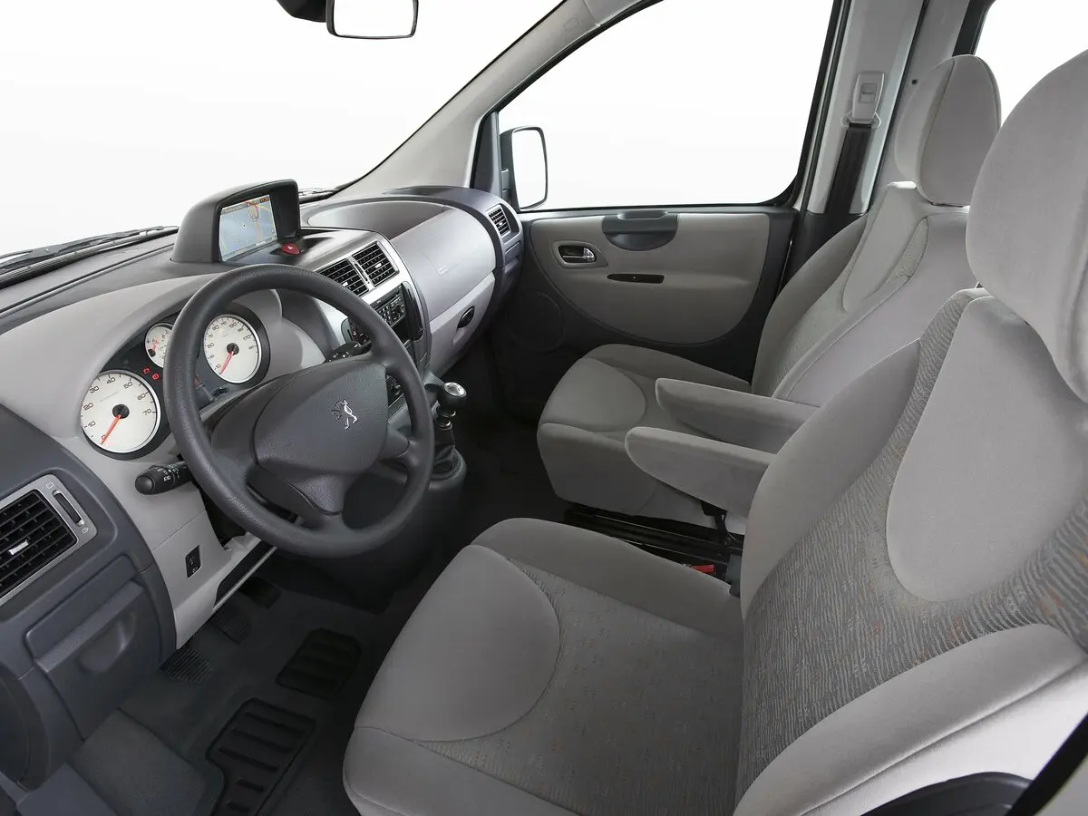 Peugeot Expert II Рестайлинг Минивэн Long — сүрөт 5