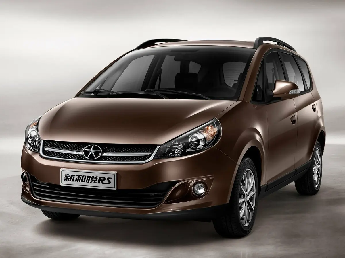 JAC J6 (Heyue RS) 2011 – 2015 Компактвэн — photo 2