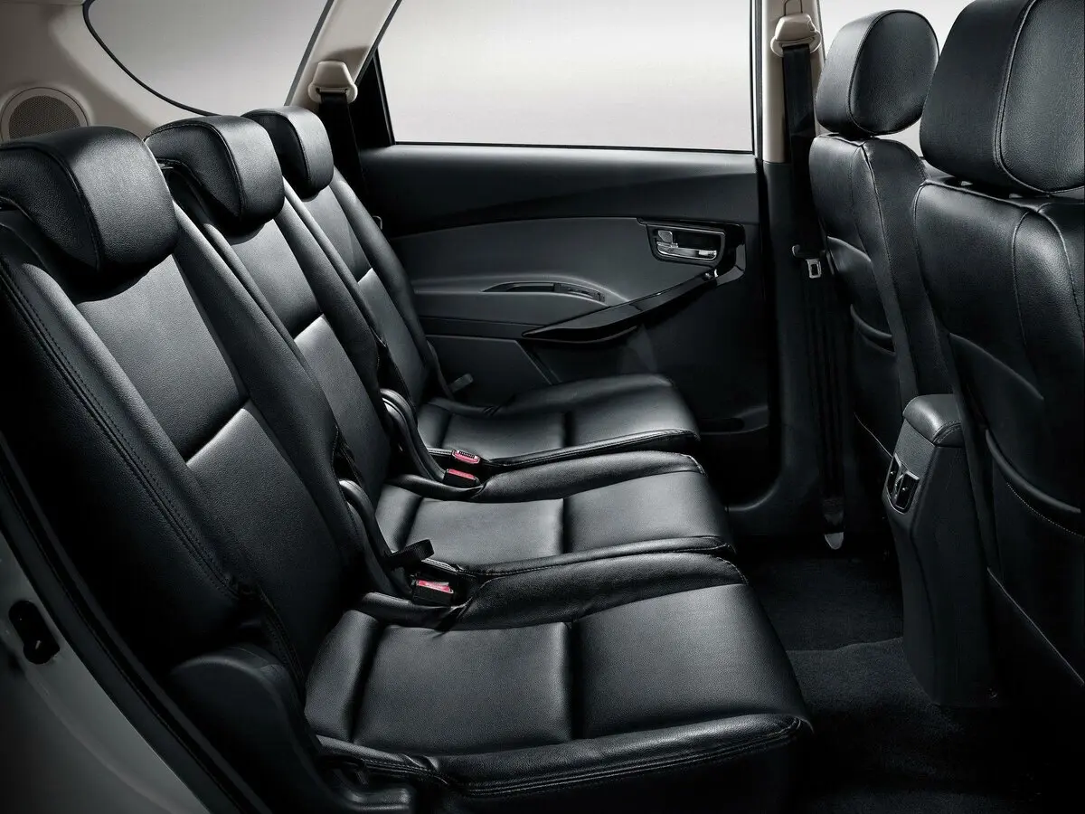 JAC J5 (Heyue) 2014 – 2017 Седан — сүрөт 7