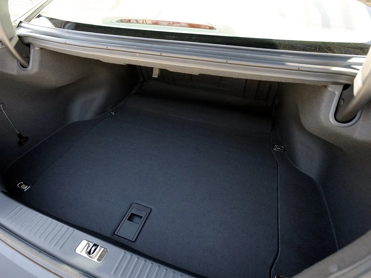 Hyundai Equus II Рестайлинг Седан Limousine — сүрөт 7