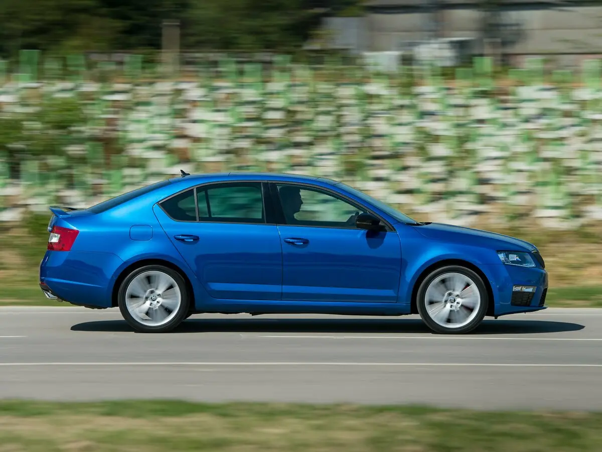 Skoda Octavia RS III Лифтбек — сүрөт 2
