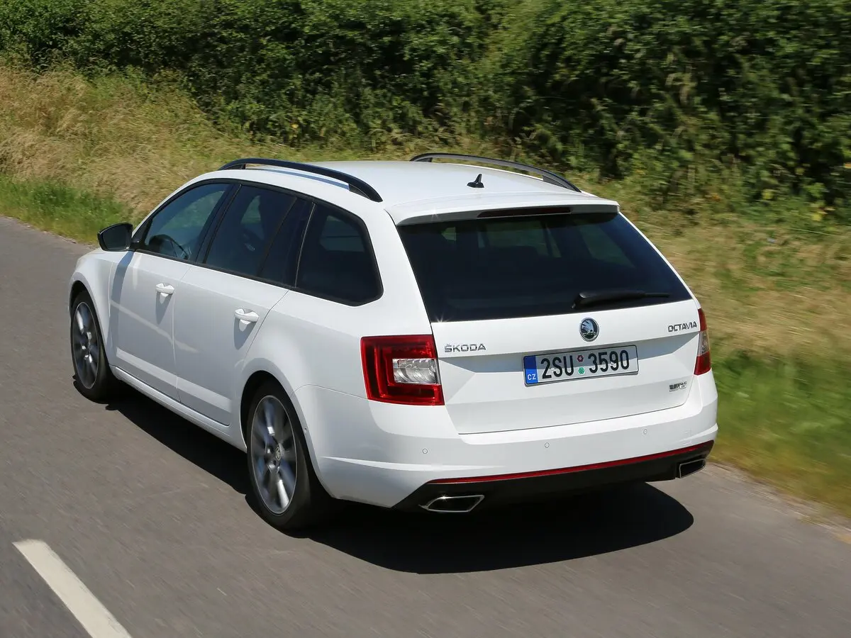 Skoda Octavia RS III Универсал 5 дв. — сүрөт 4