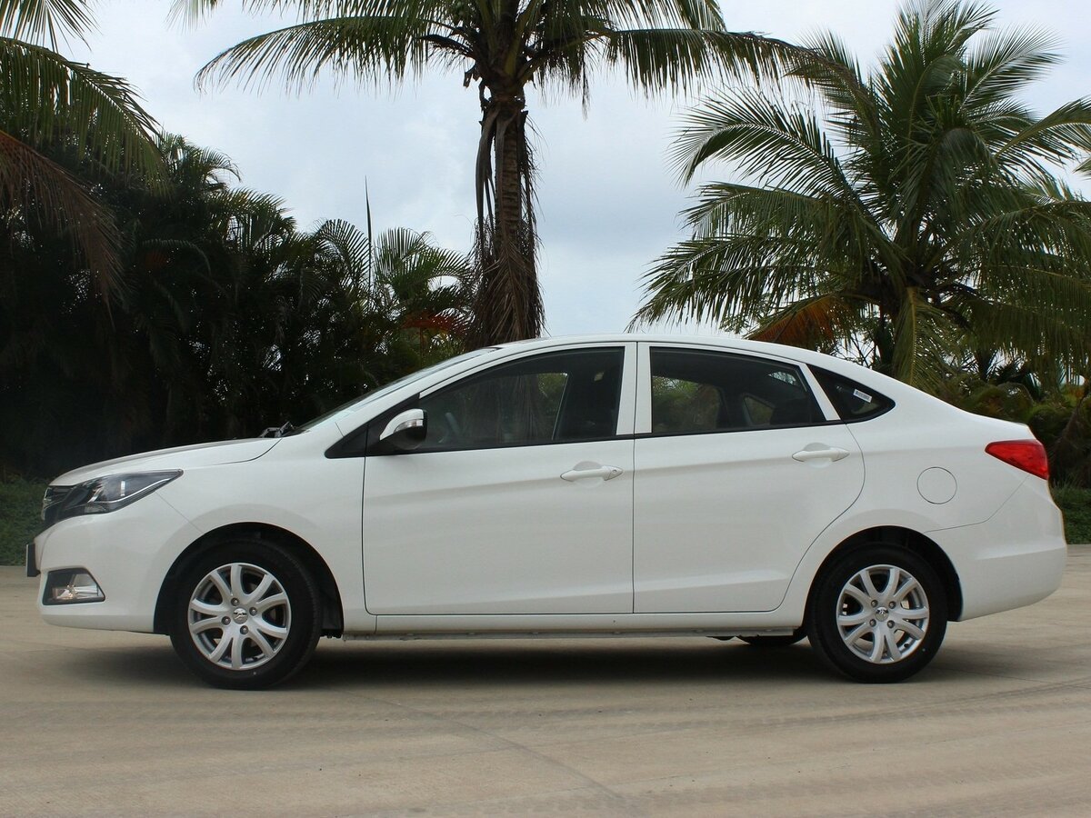 Haima M3 2014 – 2017 Седан — фото 2