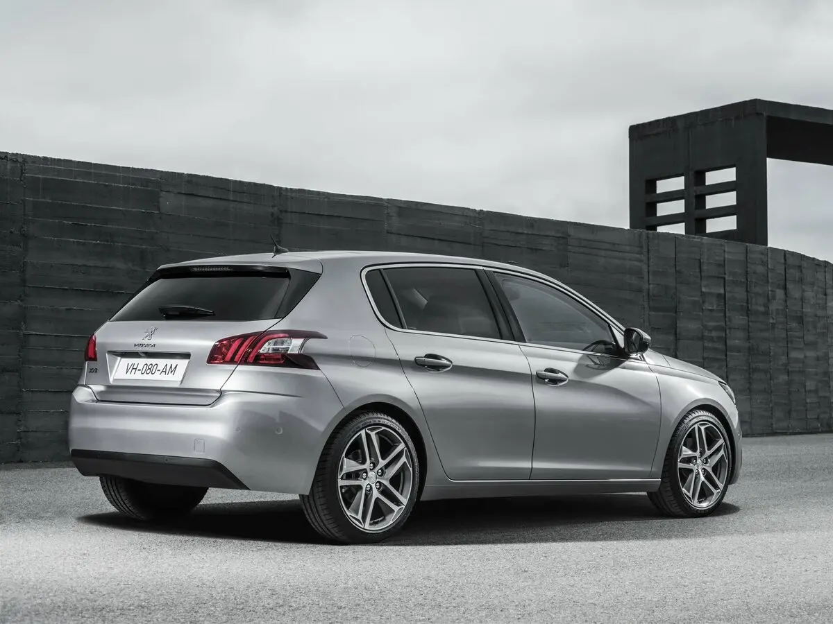 Peugeot 308 II Хэтчбек 5 дв. — сүрөт 5