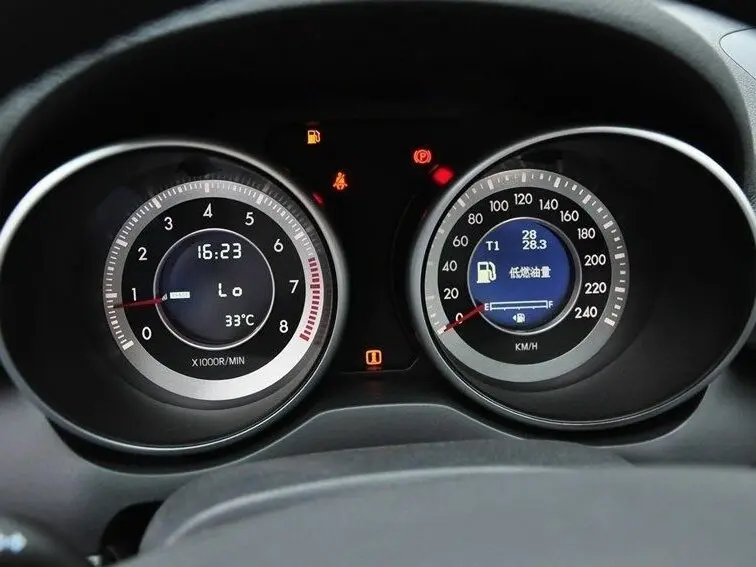 FAW Besturn X80 I Внедорожник 5 дв. — сүрөт 7