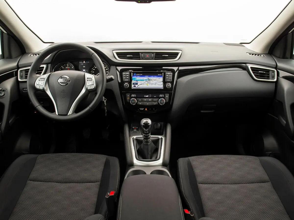 Nissan Qashqai II Внедорожник 5 дв. — фото 6
