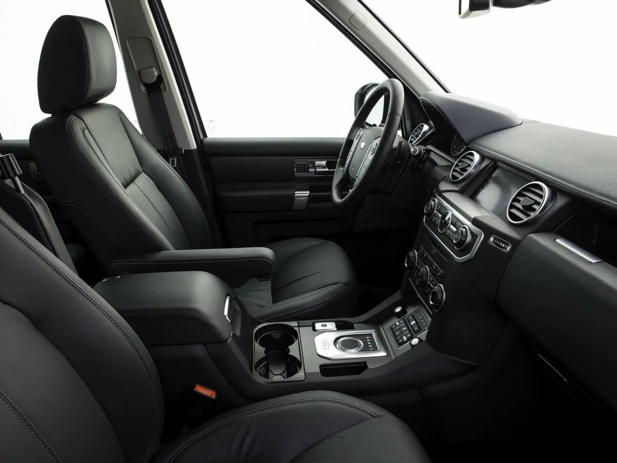 Land Rover Discovery IV Рестайлинг Внедорожник 5 дв. — фото 6