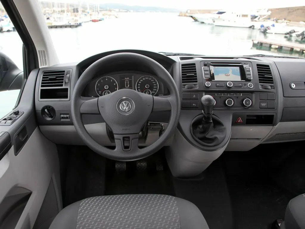 Volkswagen Caravelle T5 Рестайлинг Минивэн LWB — сүрөт 4