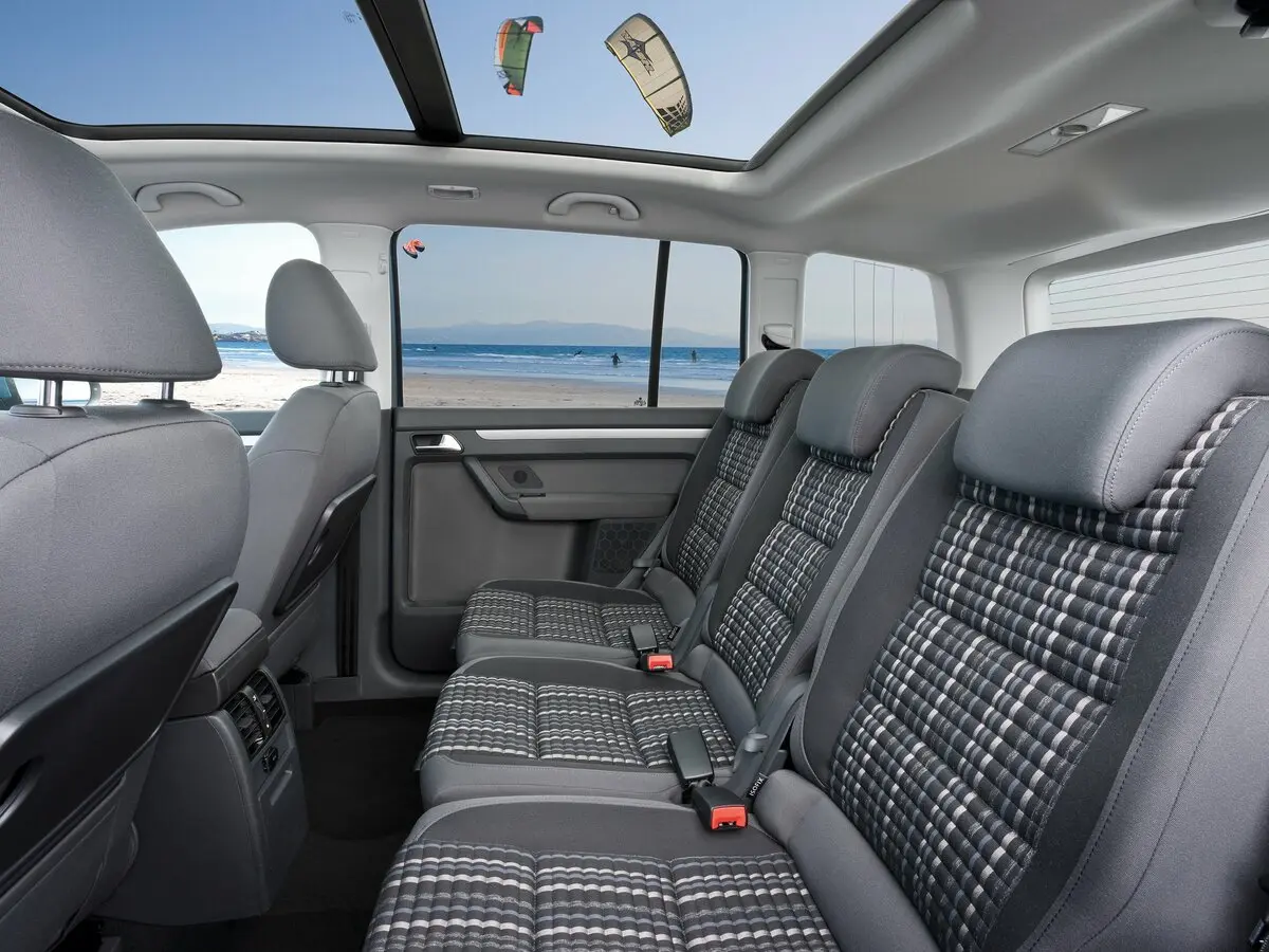 Volkswagen Touran I Рестайлинг 2 Компактвэн Cross — сүрөт 9