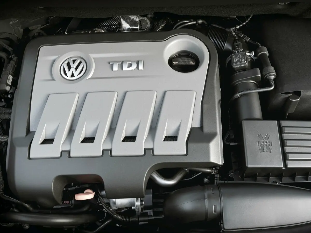 Volkswagen Touran I Рестайлинг 2 Компактвэн Cross — сүрөт 13