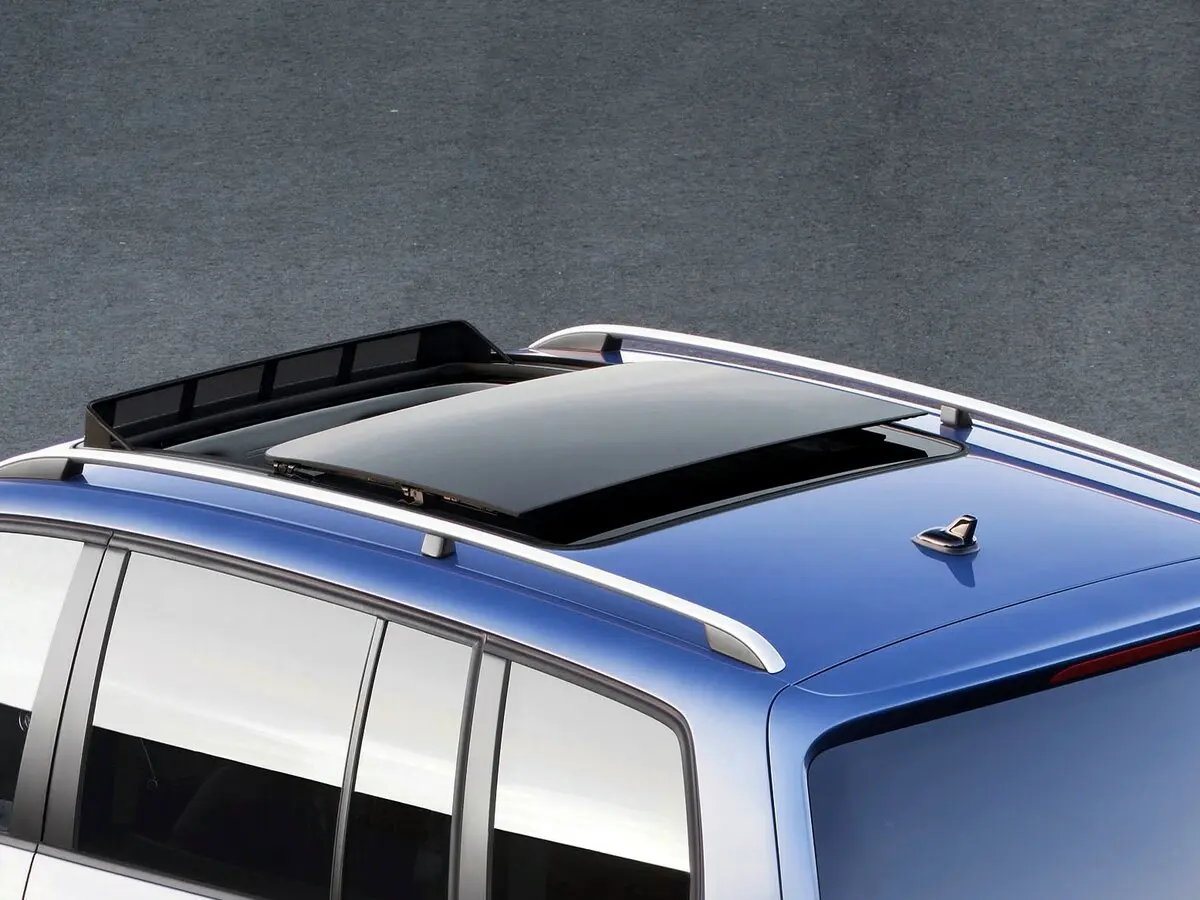 Volkswagen Touran I Рестайлинг 2 Компактвэн Cross — сүрөт 14