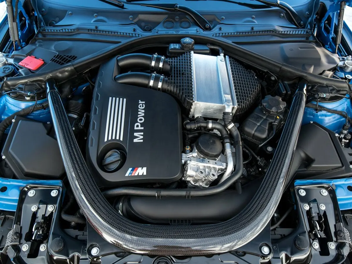 BMW M3 V (F80) Седан — сүрөт 12