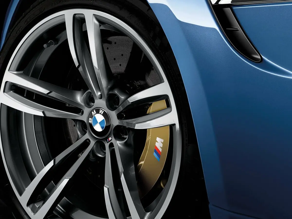 BMW M3 V (F80) Седан — сүрөт 13