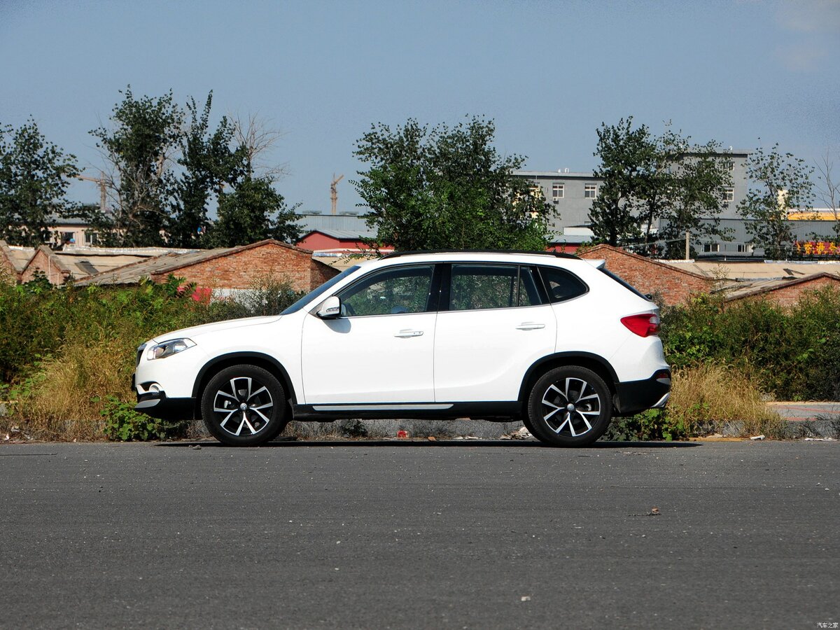 Brilliance V5 I Внедорожник 5 дв. — фото 2