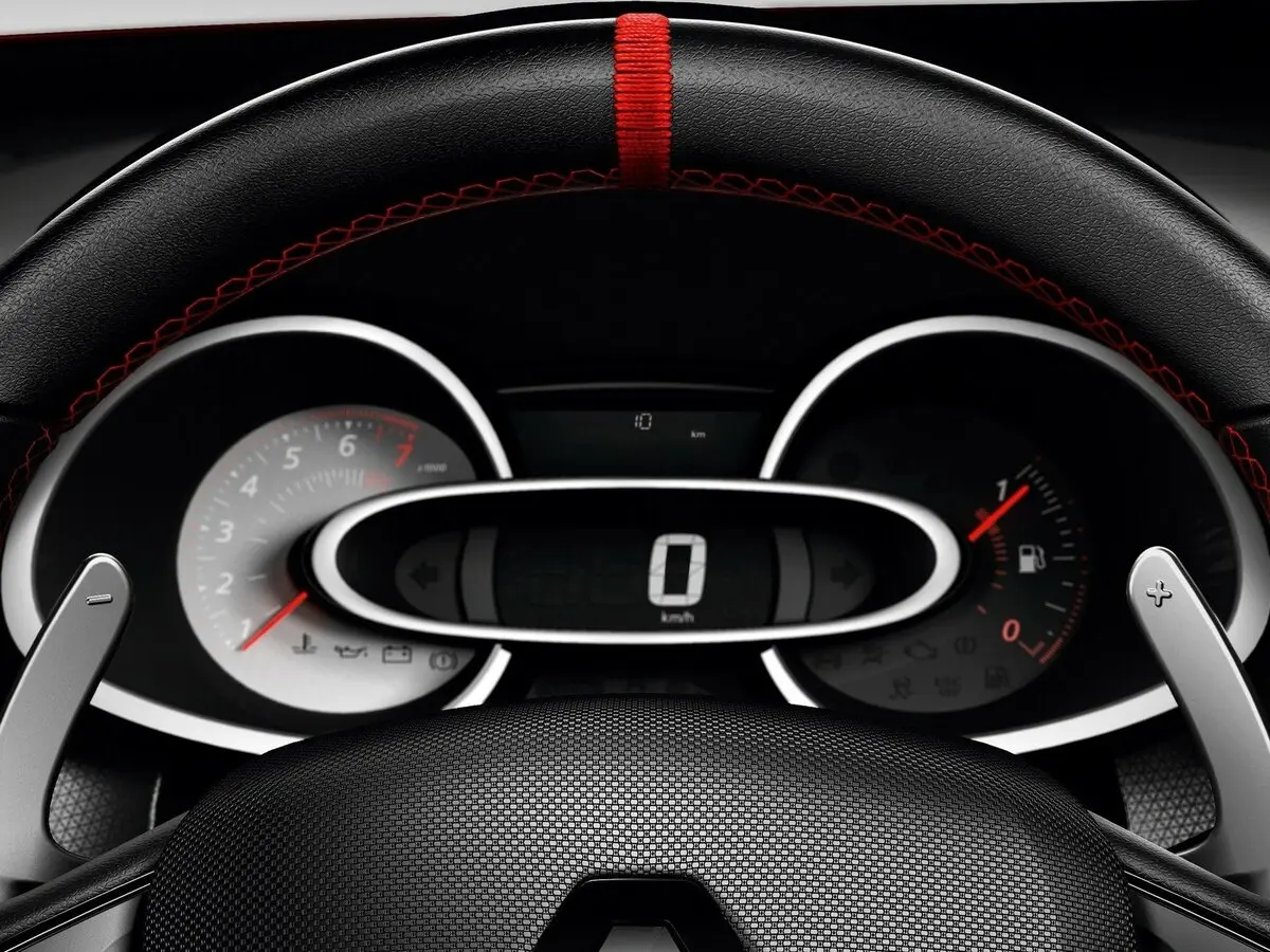 Renault Clio RS IV Хэтчбек 5 дв. — сүрөт 9