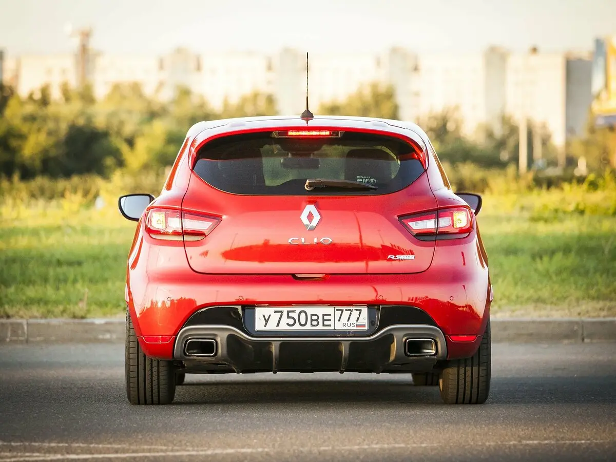 Renault Clio RS IV Хэтчбек 5 дв. — сүрөт 14