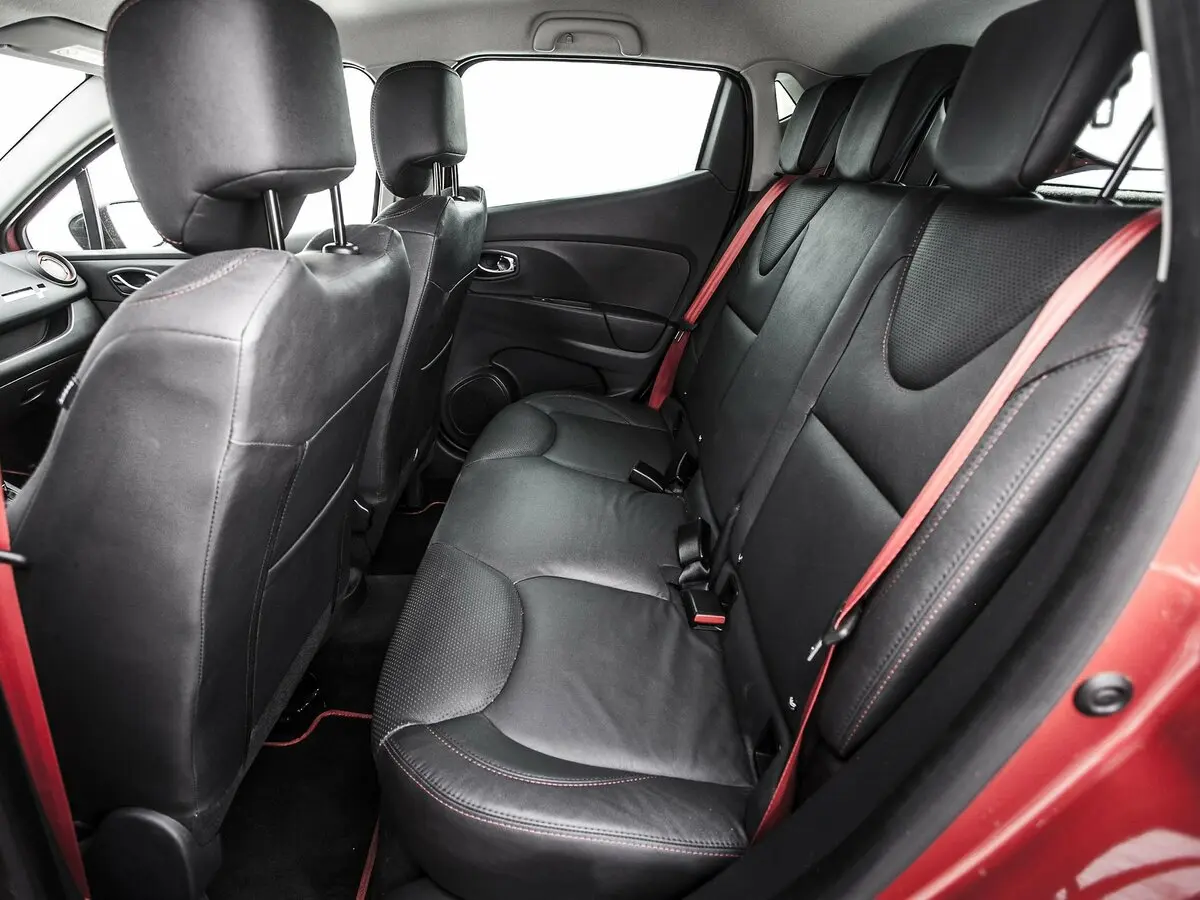 Renault Clio RS IV Хэтчбек 5 дв. — сүрөт 21