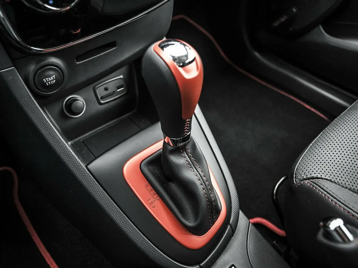 Renault Clio RS IV Хэтчбек 5 дв. — сүрөт 23