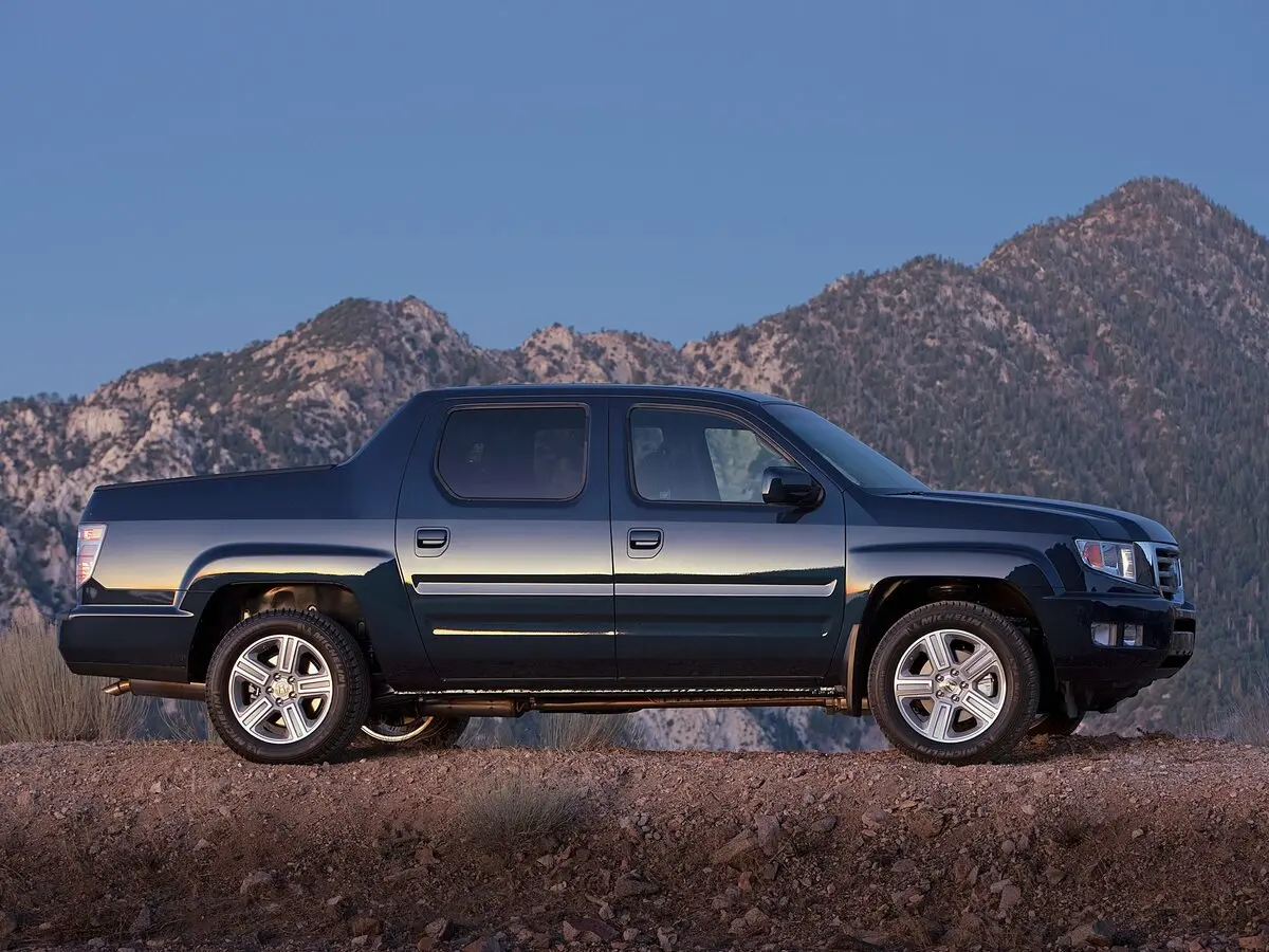 Honda Ridgeline I Рестайлинг Пикап Двойная кабина — сүрөт 2