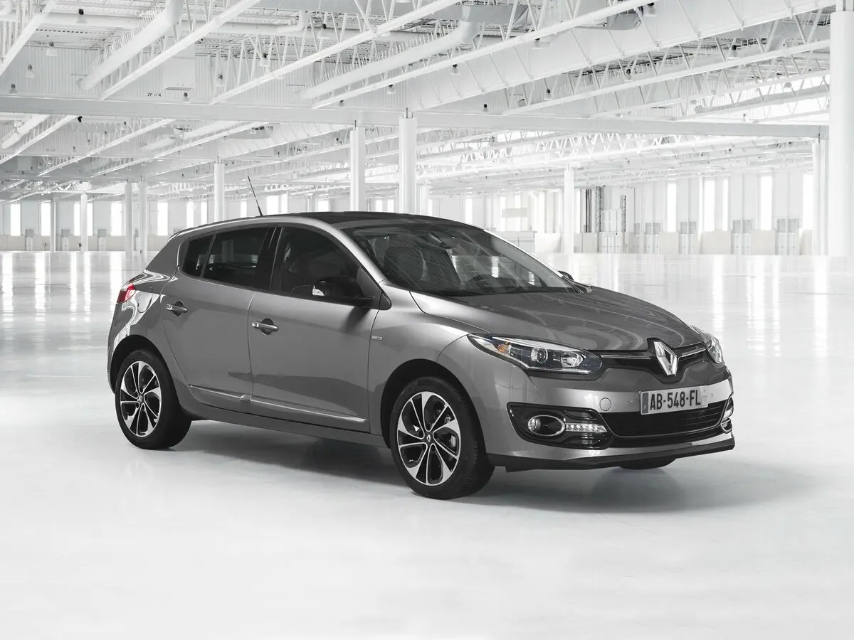 Renault Megane III Рестайлинг 2 Хэтчбек 5 дв.