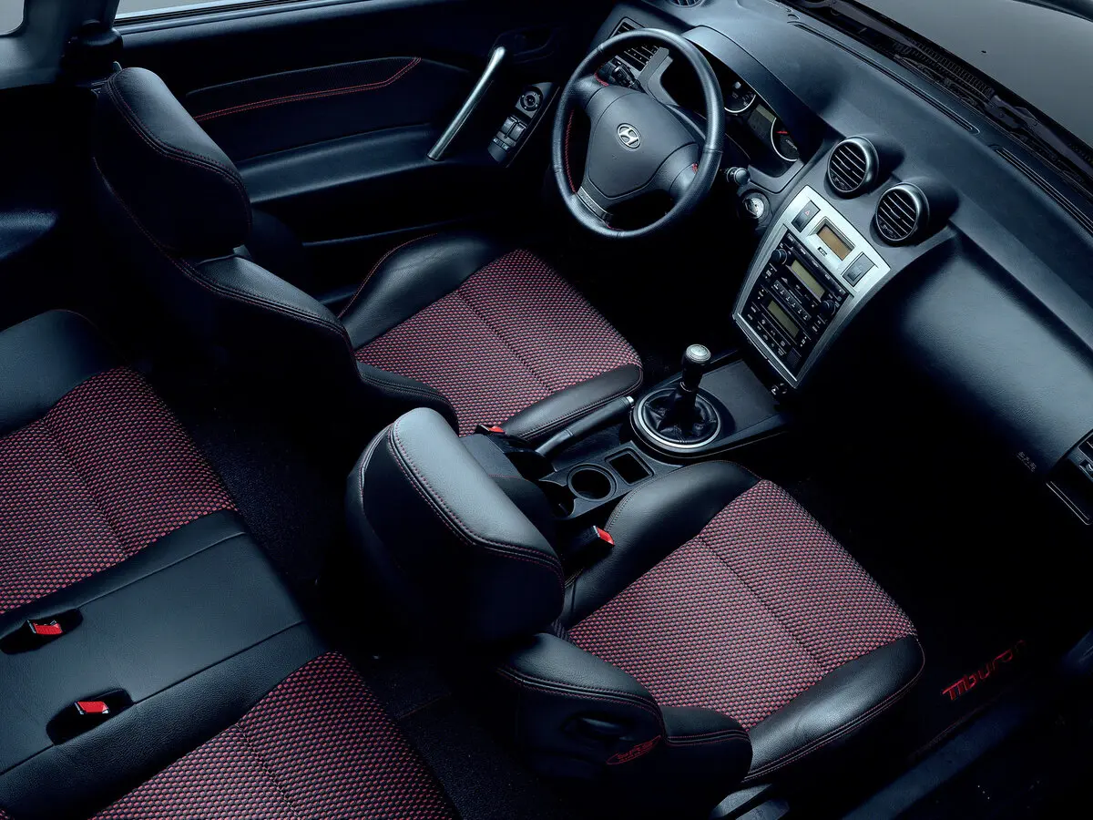 Hyundai Tiburon II (GK) Купе — сүрөт 7