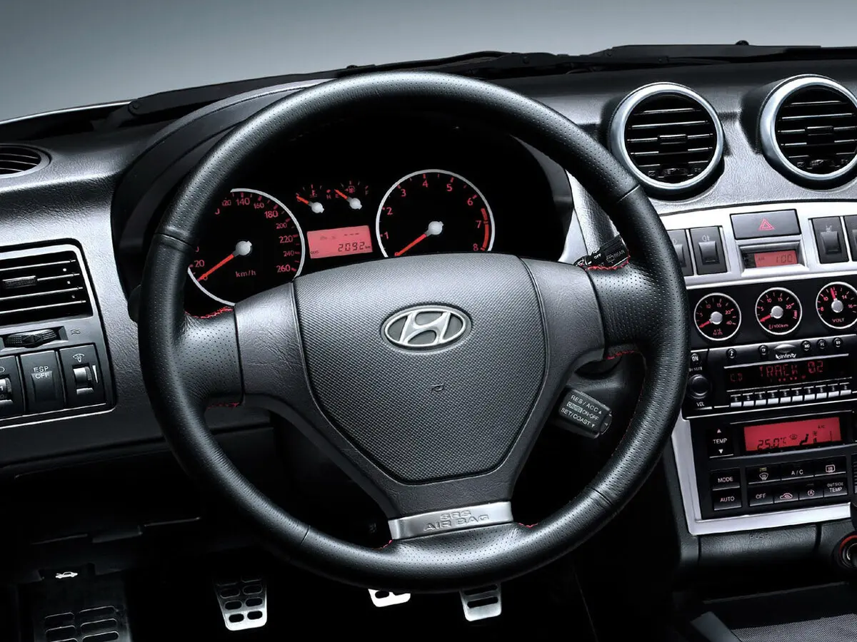 Hyundai Tiburon II (GK) Купе — сүрөт 9