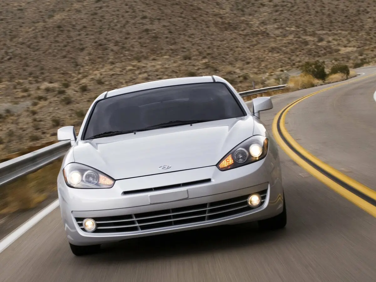 Hyundai Tiburon II (GK) Рестайлинг Купе — сүрөт 3