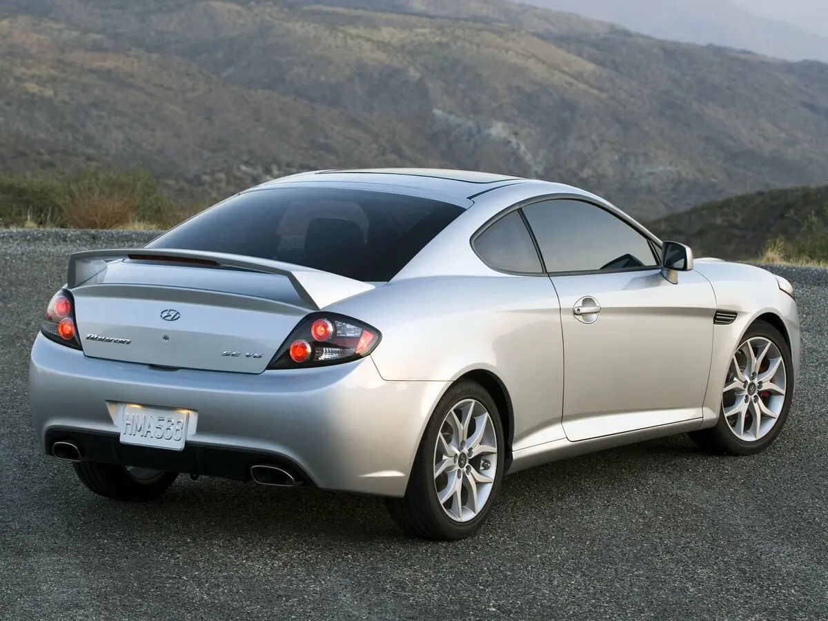 Hyundai Tiburon II (GK) Рестайлинг Купе — сүрөт 4