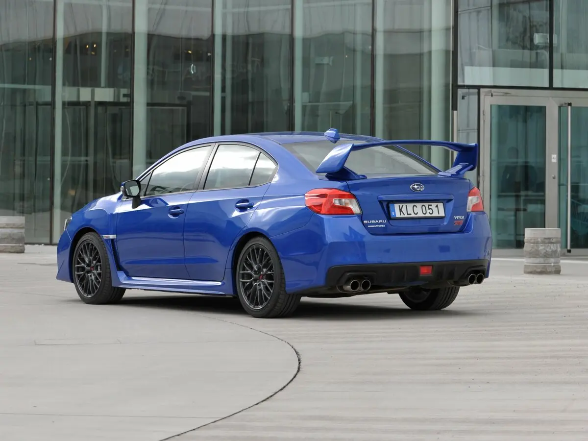 Subaru WRX STi I Седан — сүрөт 5