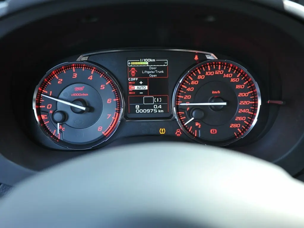 Subaru WRX STi I Седан — сүрөт 8