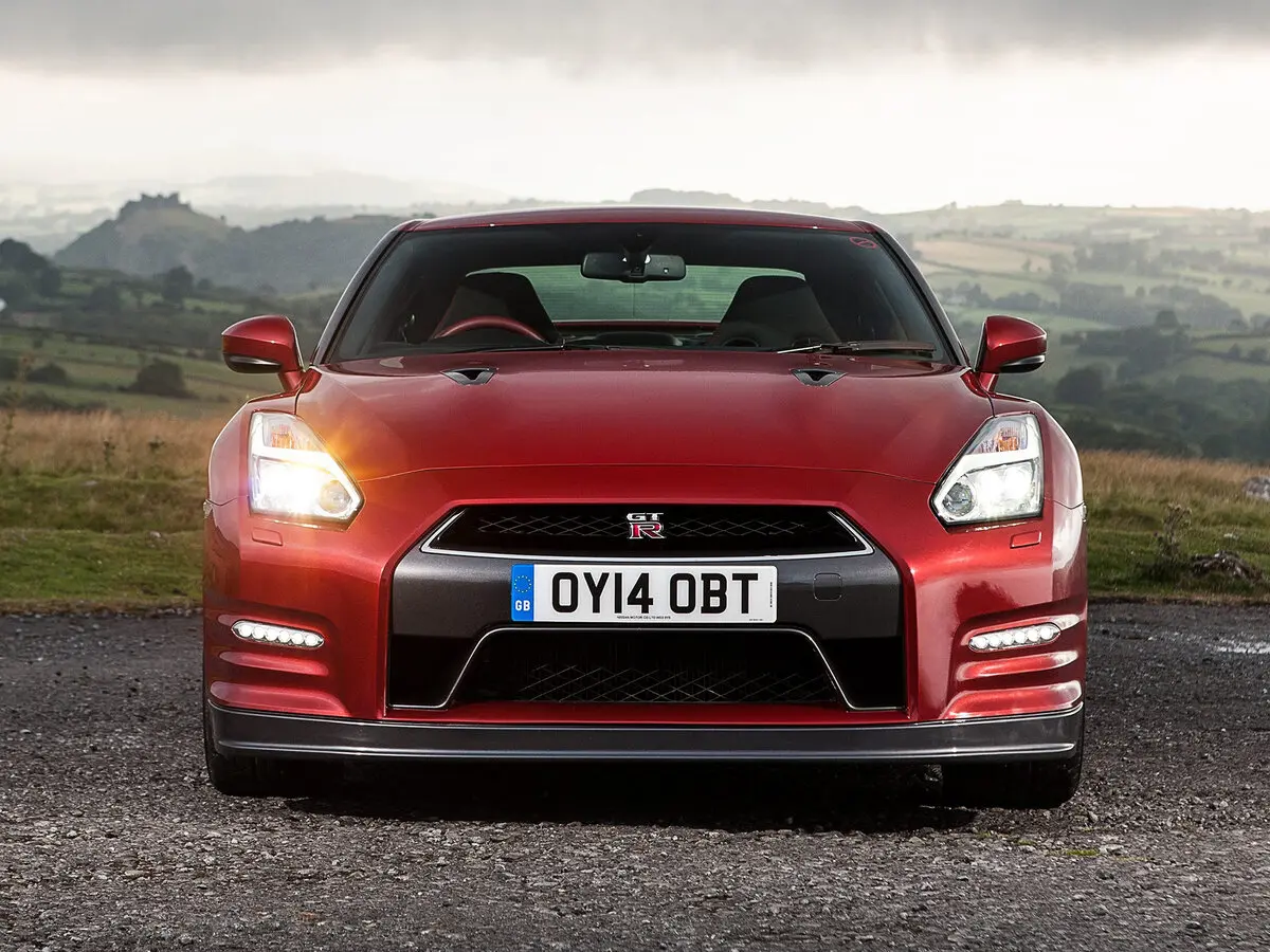 Nissan GT-R I Рестайлинг 2 Купе — сүрөт 3